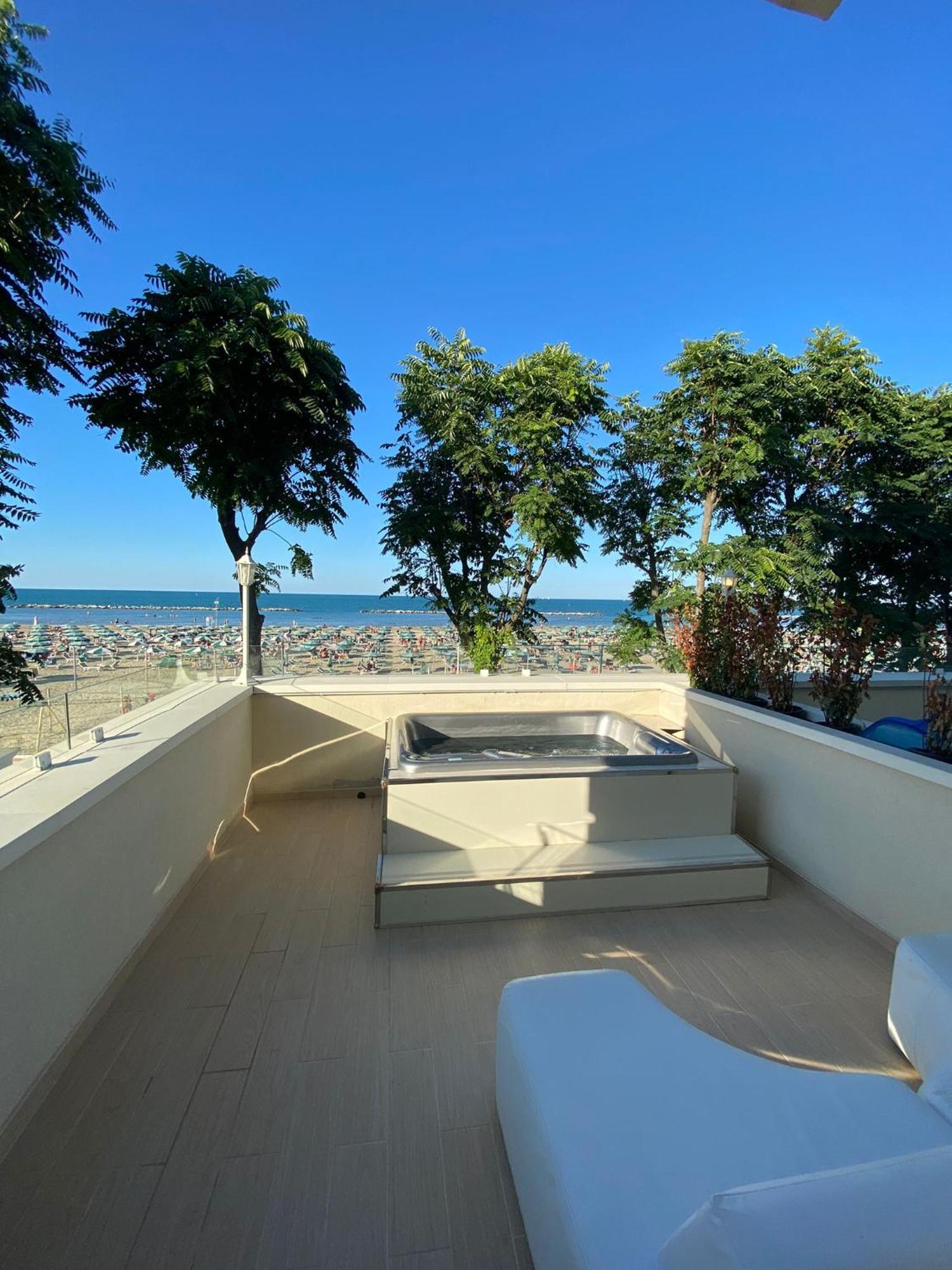Marina Beach Aparthotel Rimini Exteriér fotografie